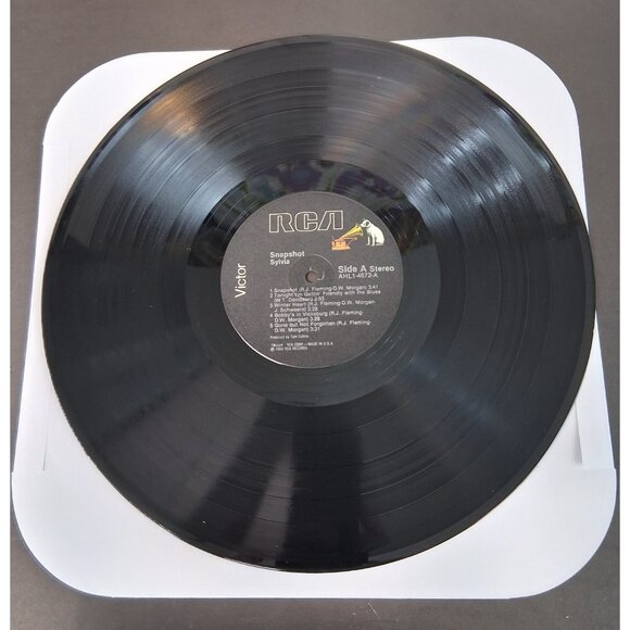 Sylvia Snap Shot Vinyl Record AHL1-4672 VTG 1983 Country Pop Rock RCA Victor VG+ - Picture 3 of 9